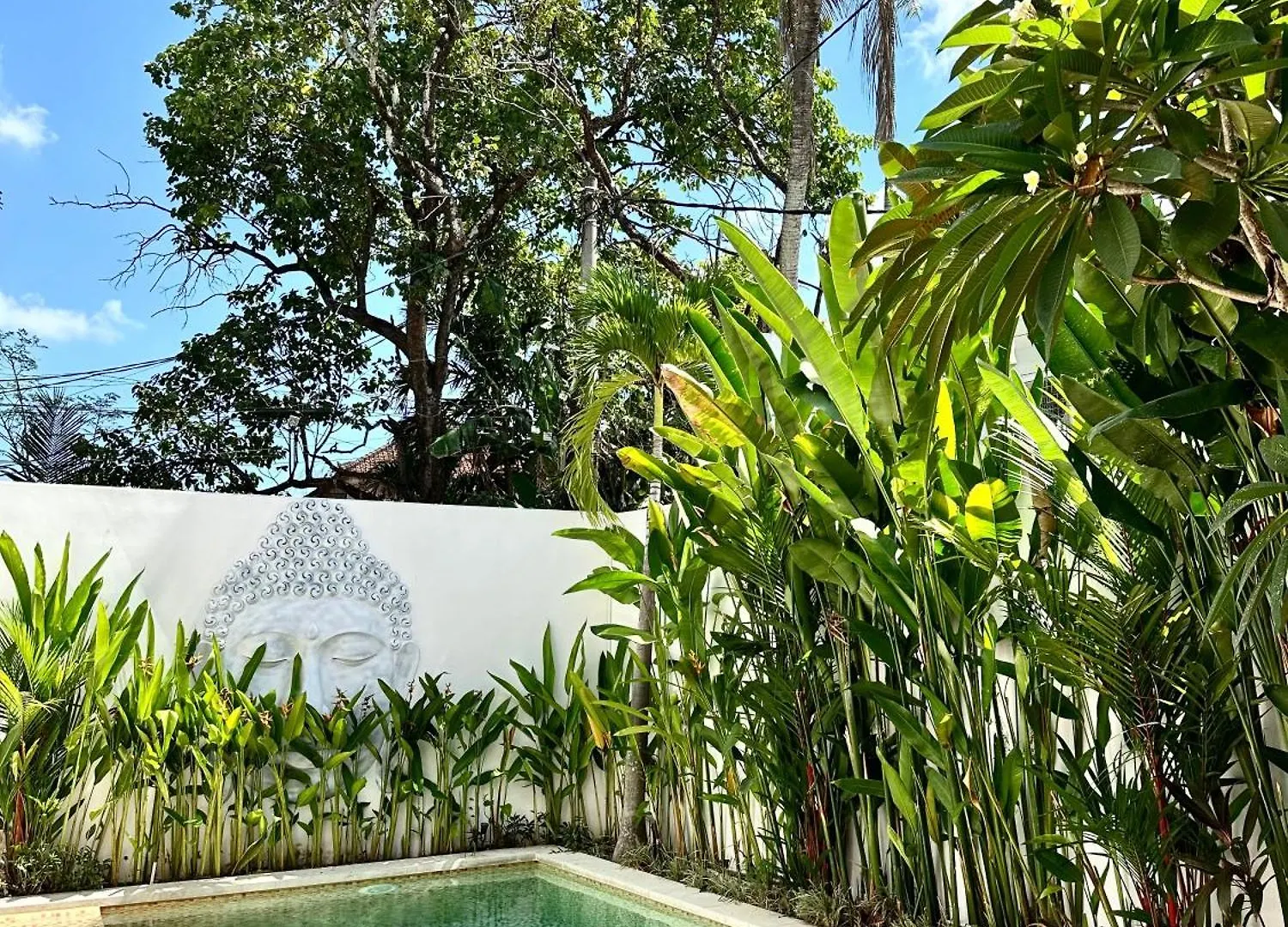 Luxury Villa Devina I Seminyak I Yoga & Gym 세미냑